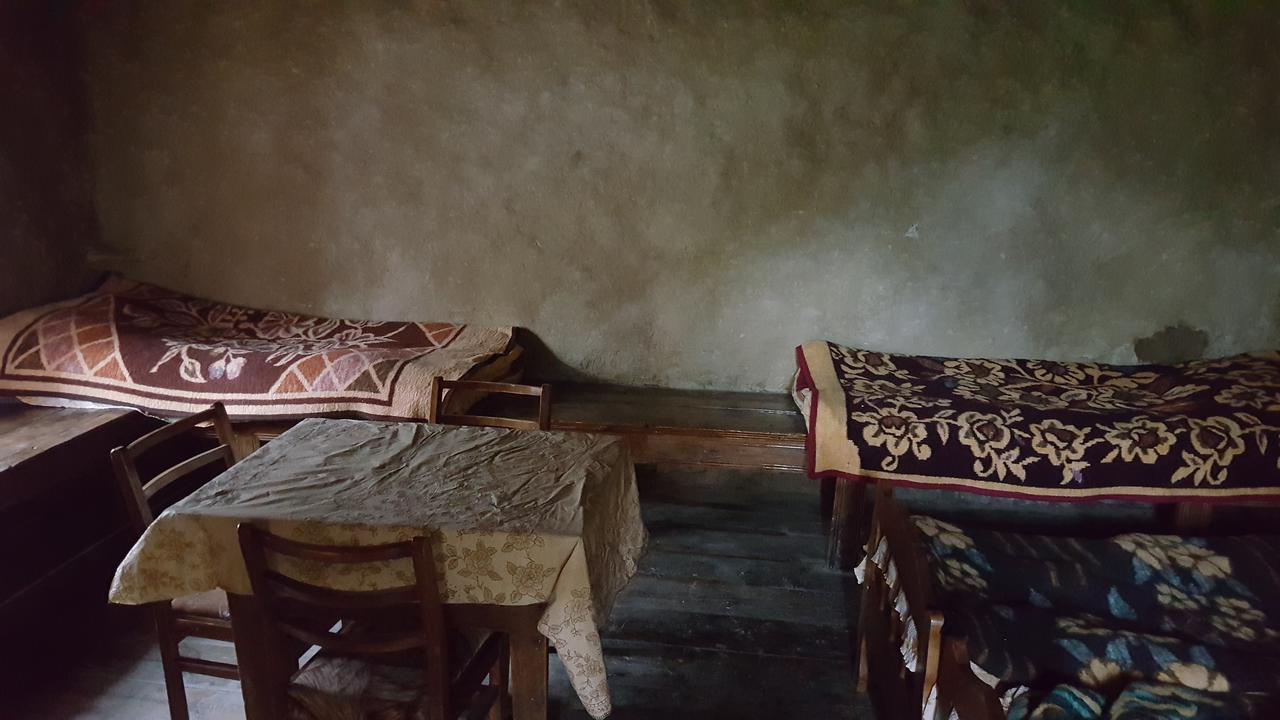 ホテル Samtsikhe Dartlo エクステリア 写真